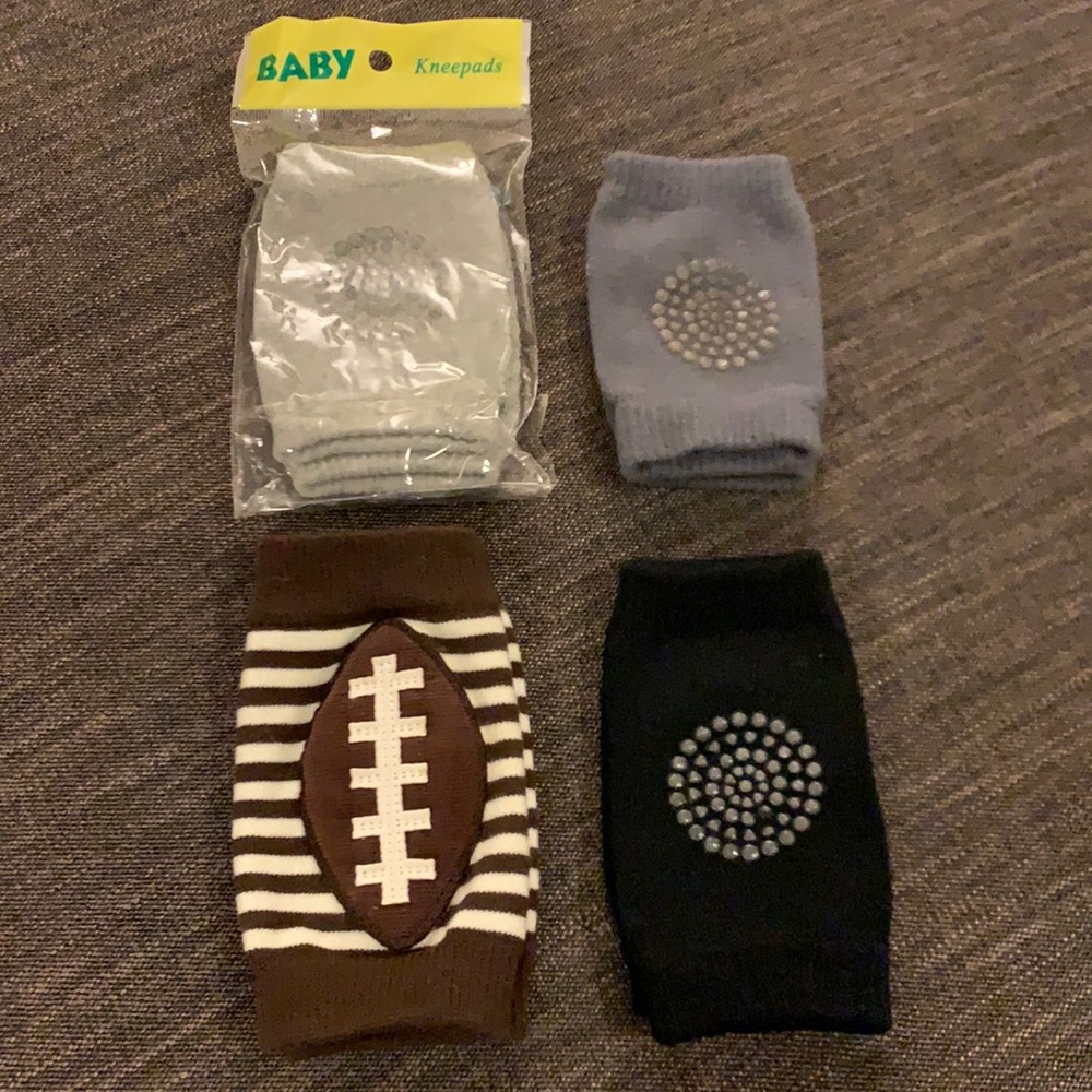 BBABY SET OF 4 KNEE PADS